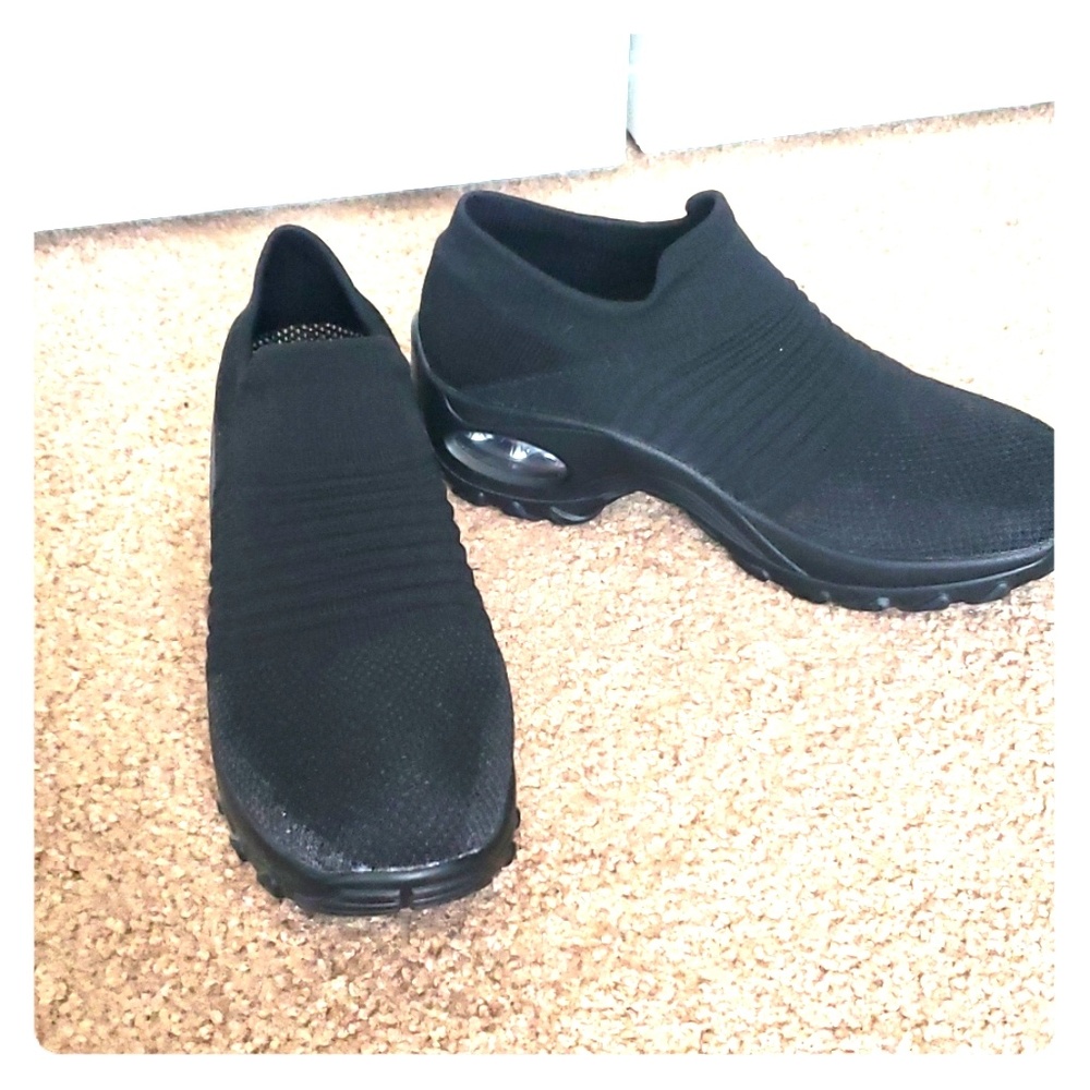 Walking shoes